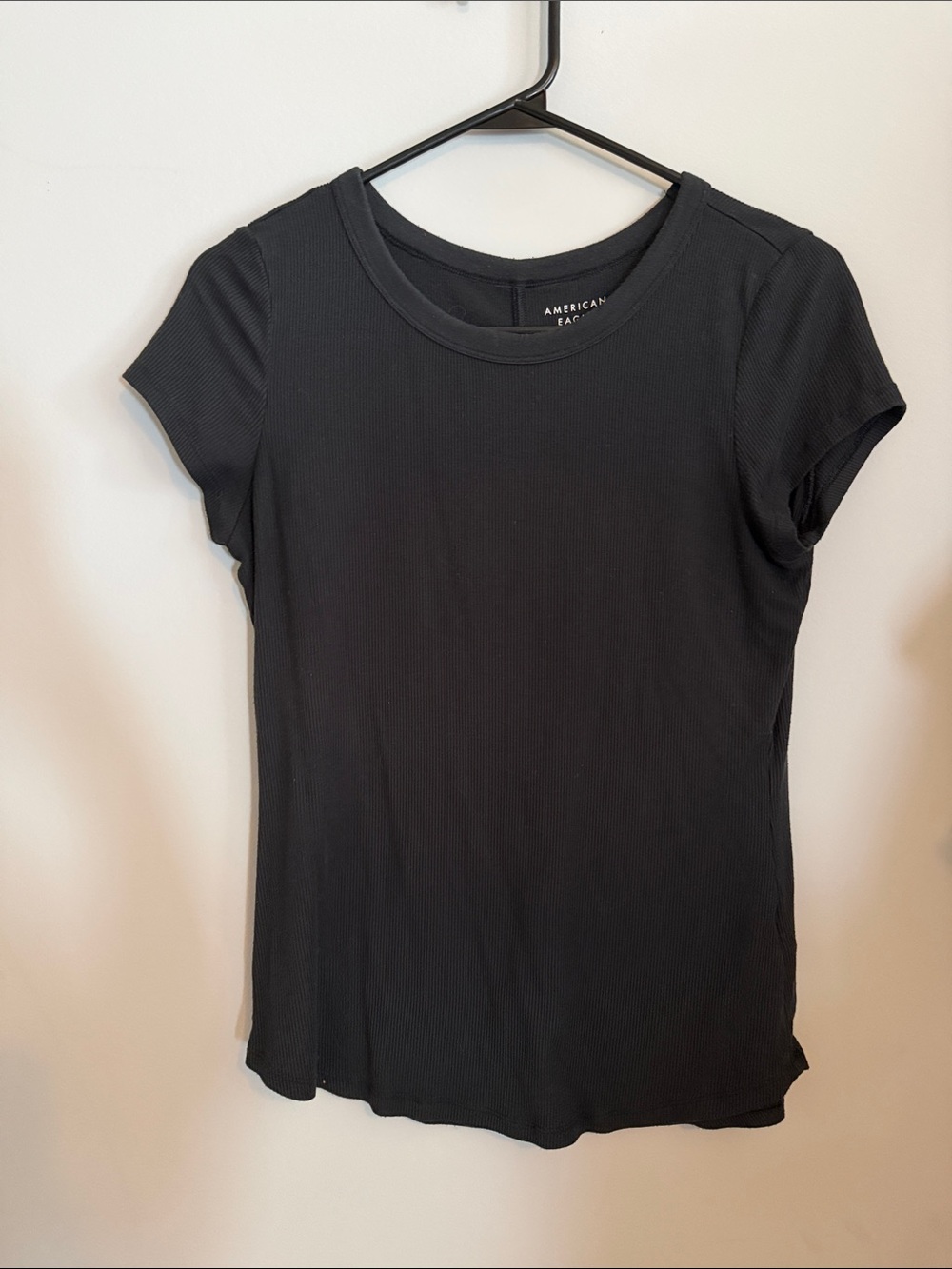 American Eagle Outfitters Black Ribbed Short Sleeve Crew Tee